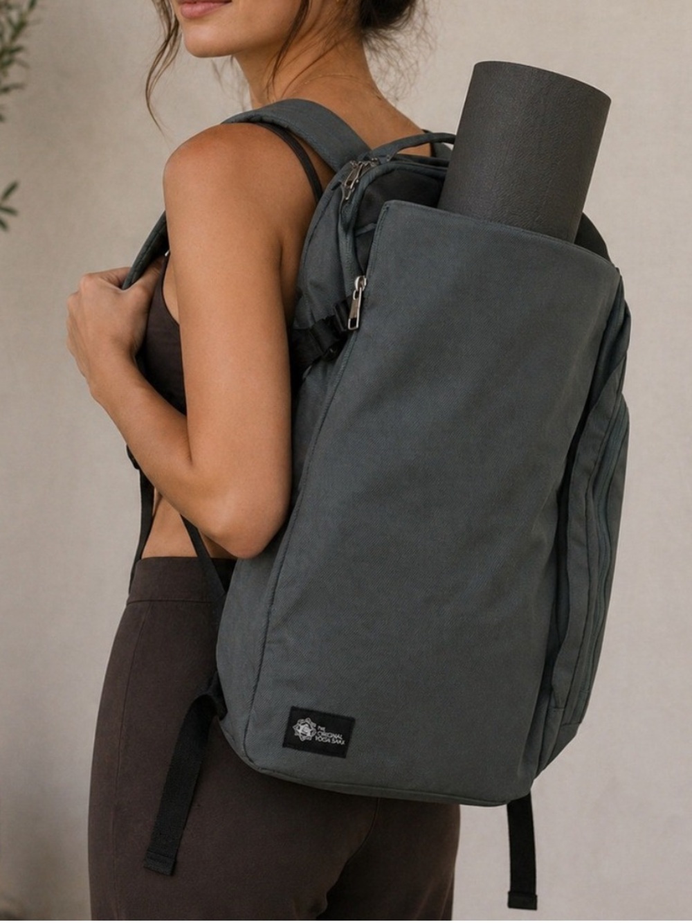 The Original Yoga Sak Yoga Mat Backpack Gym Bag in Charcoal Grey